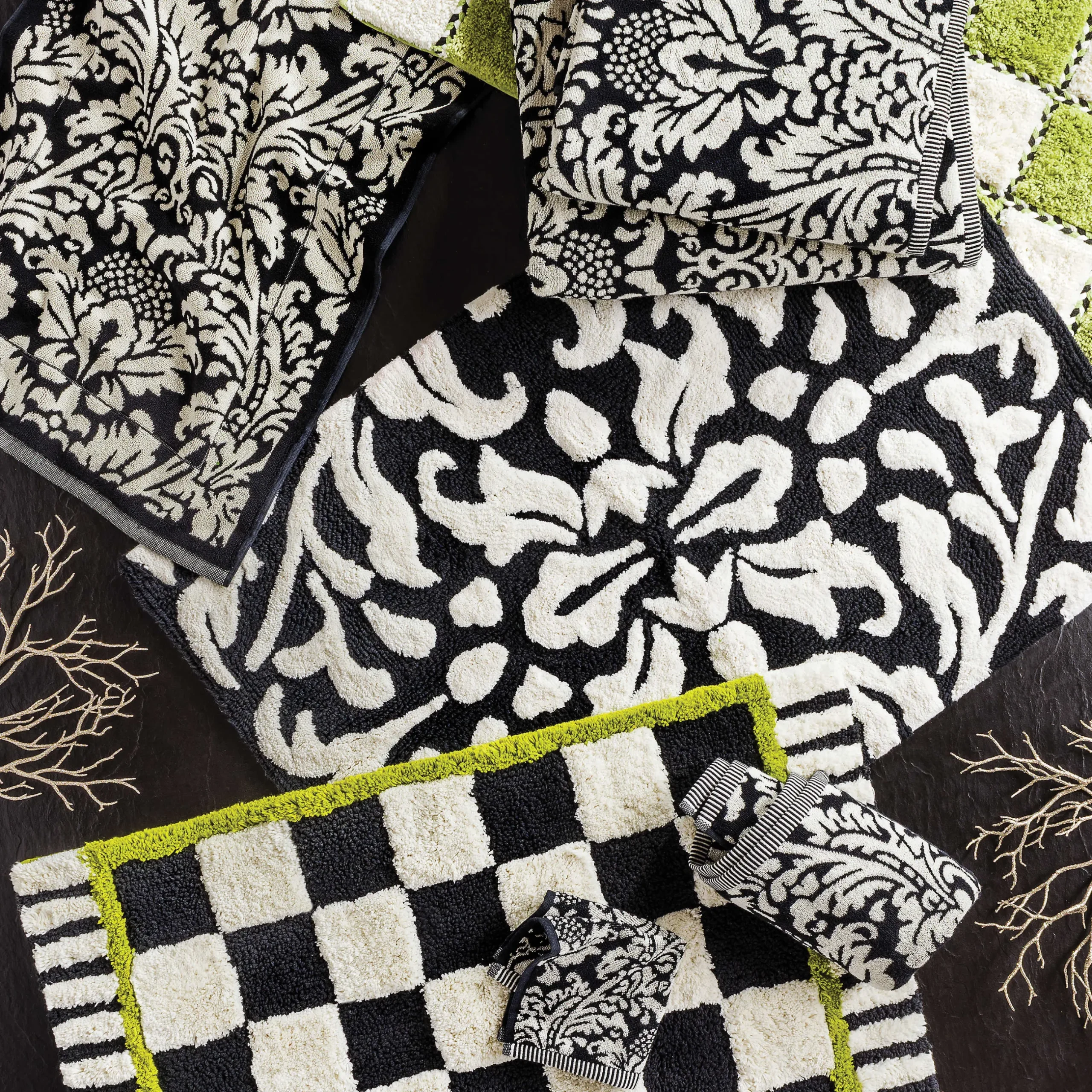 Outlet MacKenzie-Childs Courtly Check Bath Rug - Standard