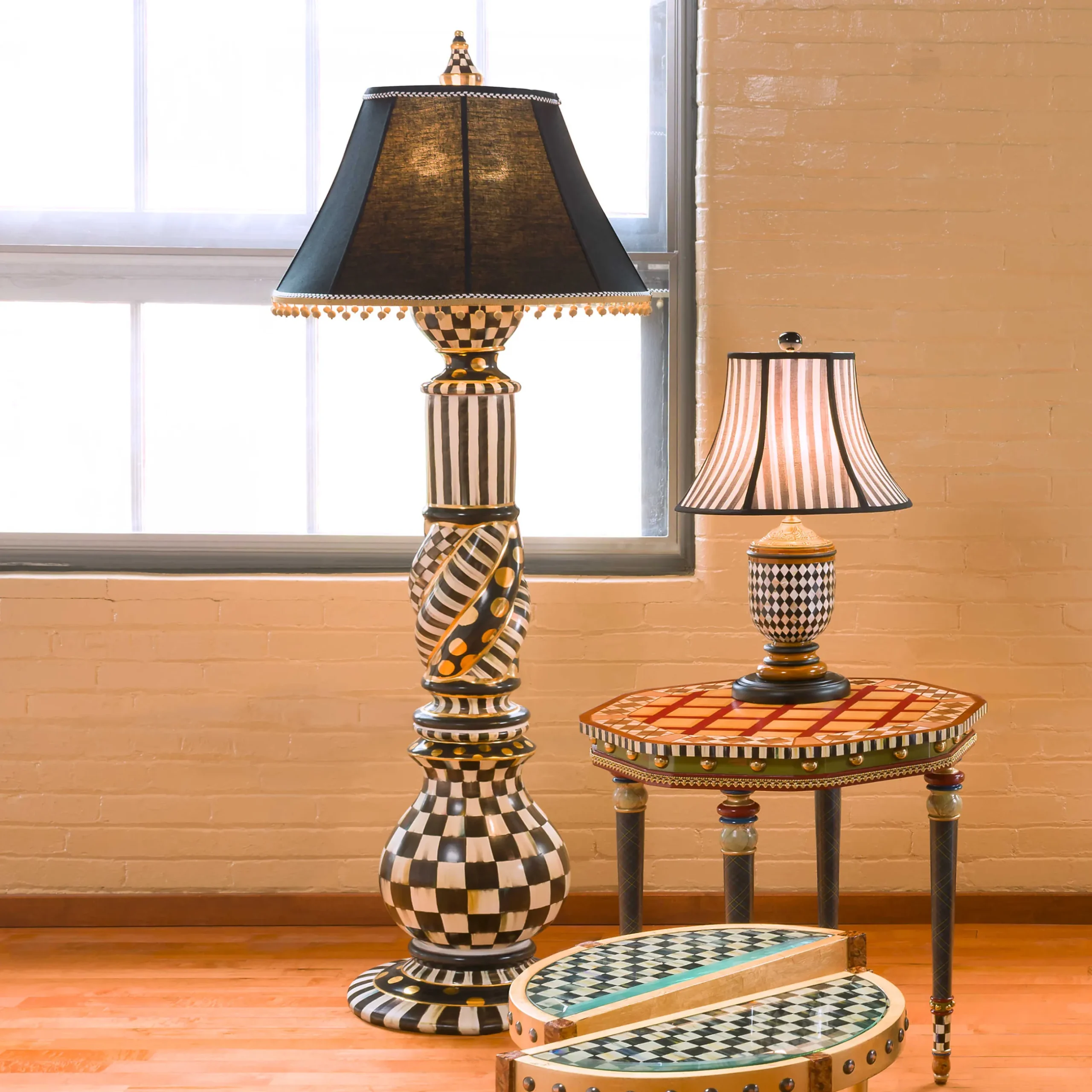 Outlet MacKenzie-Childs Courtly Check Floor Lamp