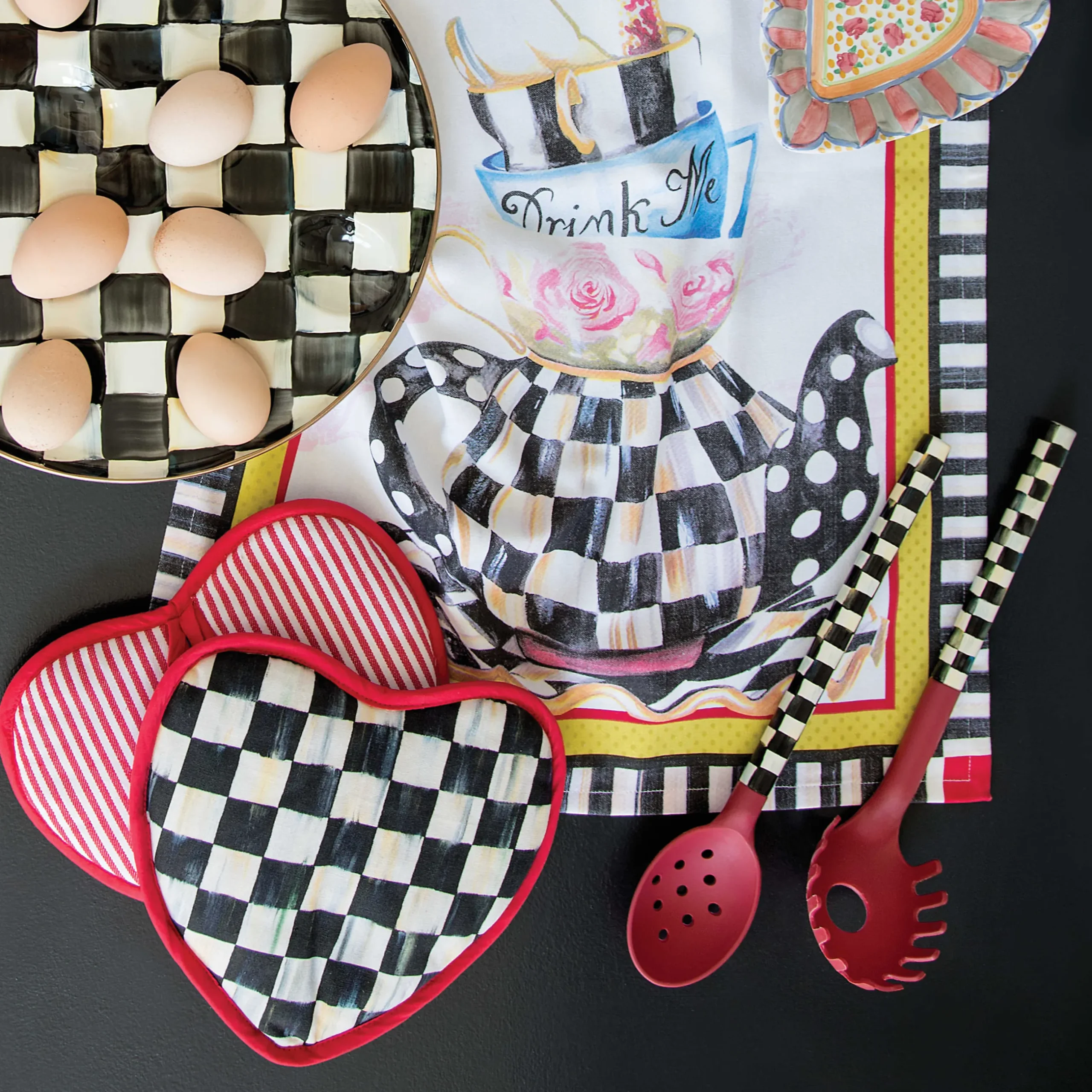 MacKenzie-Childs Courtly Check Heart Potholder