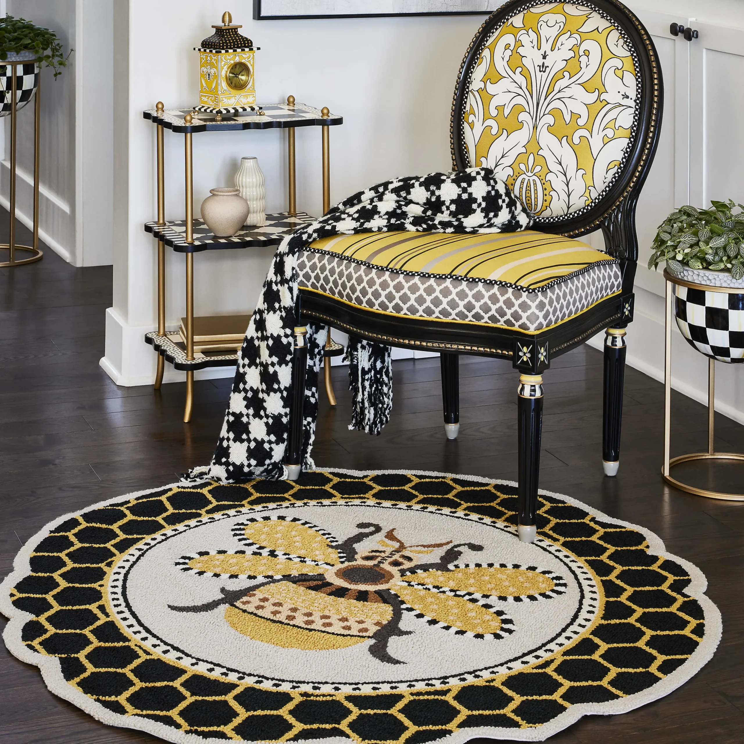 Clearance MacKenzie-Childs Queen Bee Rug - 4' Round