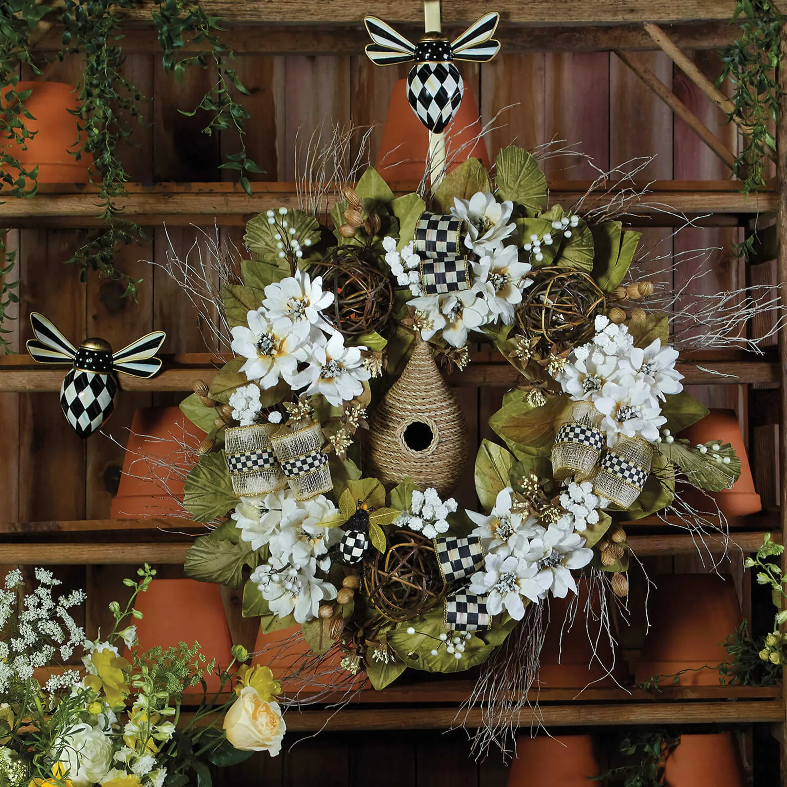 New MacKenzie-Childs Queen Bee Wreath Hanger